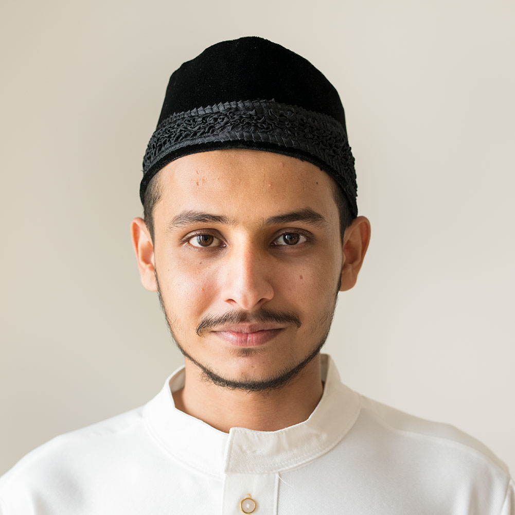 portrait-of-a-muslim-man-NKFJQEG-1